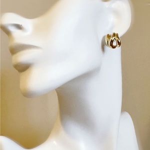 brand new! Sterling Silver needles and 18k gold-plated
Earrings, rose Gold